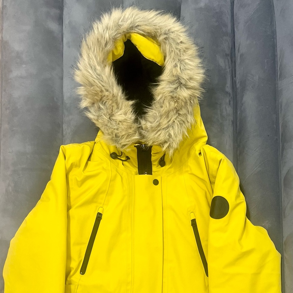Winter Jacket - Picture 3 of 5